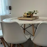 Elena Appartement *