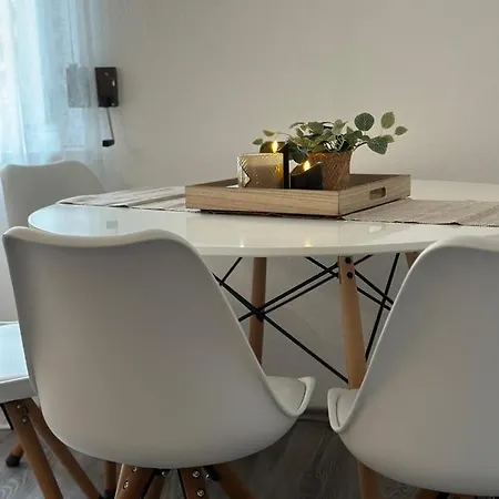 Elena Apartment *